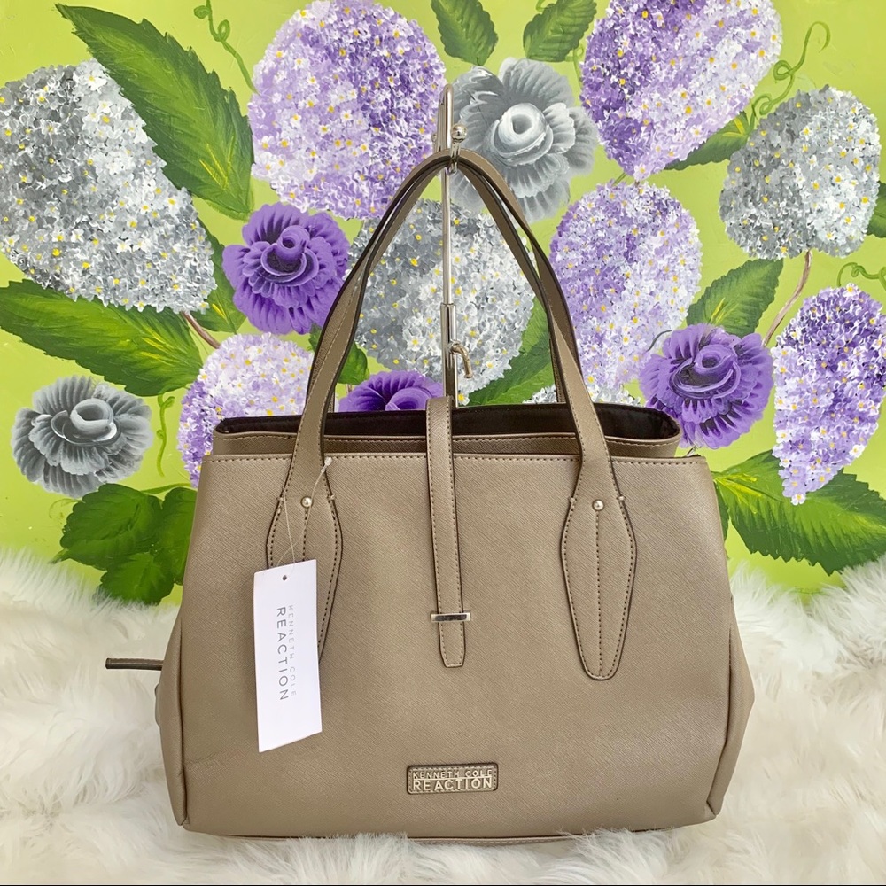 ❌SOLD❌Kenneth Cole Reaction Metallic Handbag